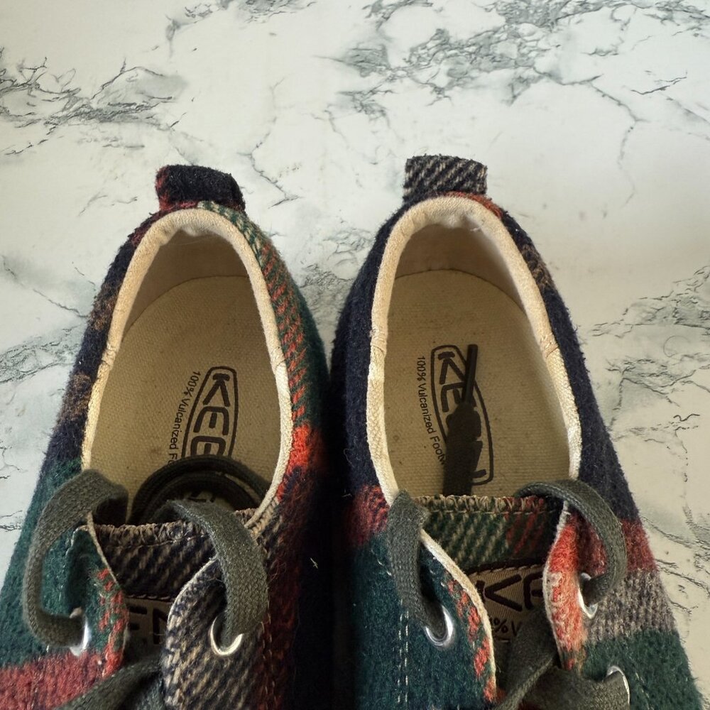 Keen Women 8 Elsa Sneakers Shoe Tartan Plaid Wool Fabric Casual Lace Up Low Top - Picture 5 of 8